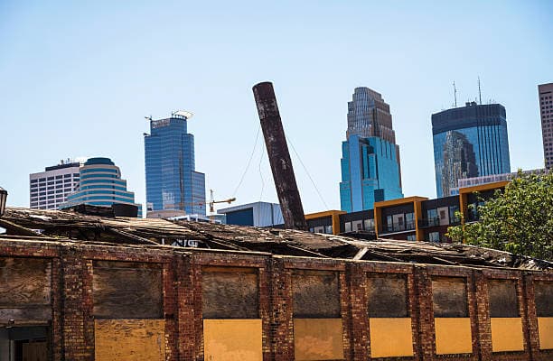 Why Commercial Junk Removal is Essential for Businesses in Minneapolis Article Thumbnail
